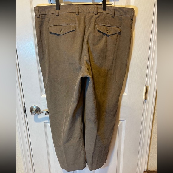 L.L. Bean Classic Fit Men's Corduroy Brown Tan Pants size 40 - Picture 4 of 4